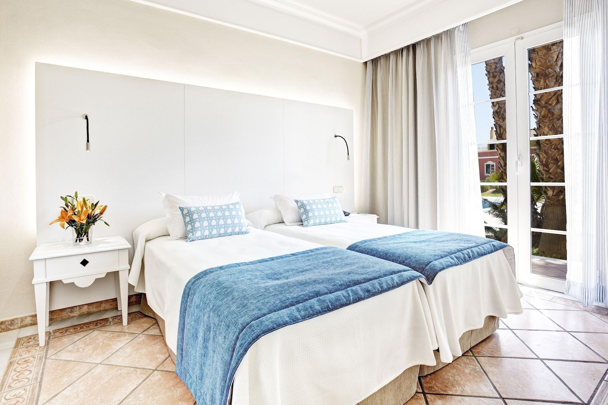 Grupotel Playa Club Son Xoriguer Kültér fotó
